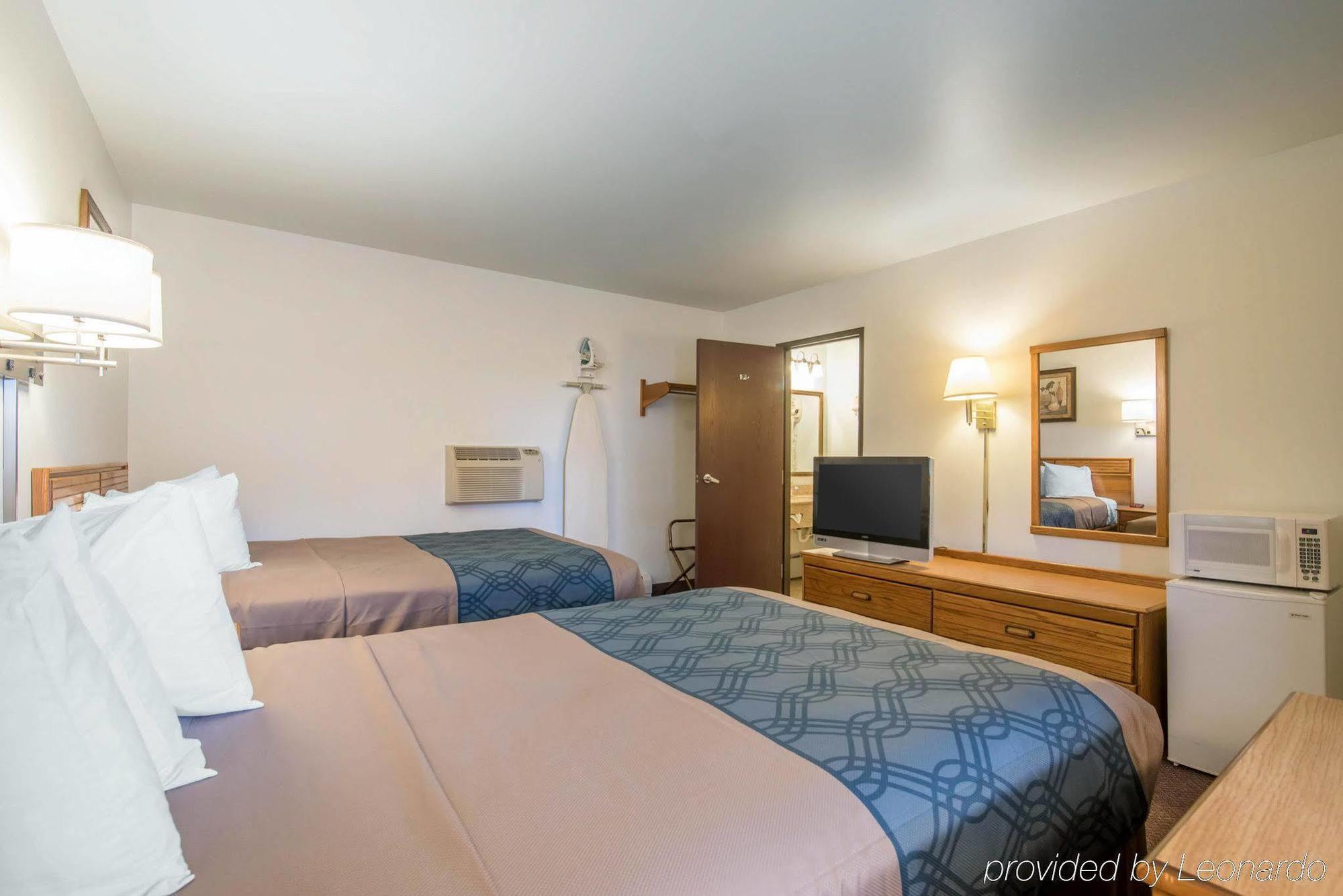 Econo Lodge Saint Albans Exterior foto